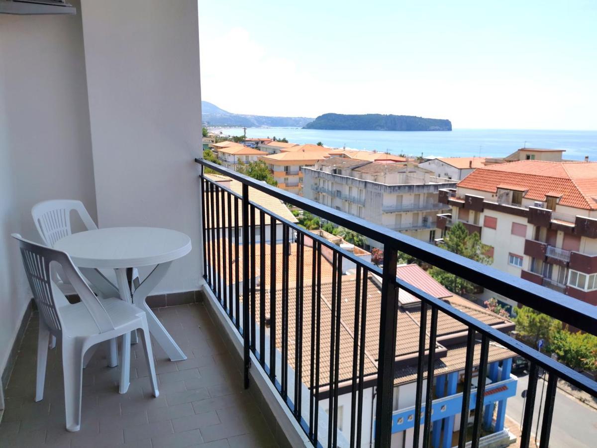 Hotel Tea - A Mare Praia a Mare